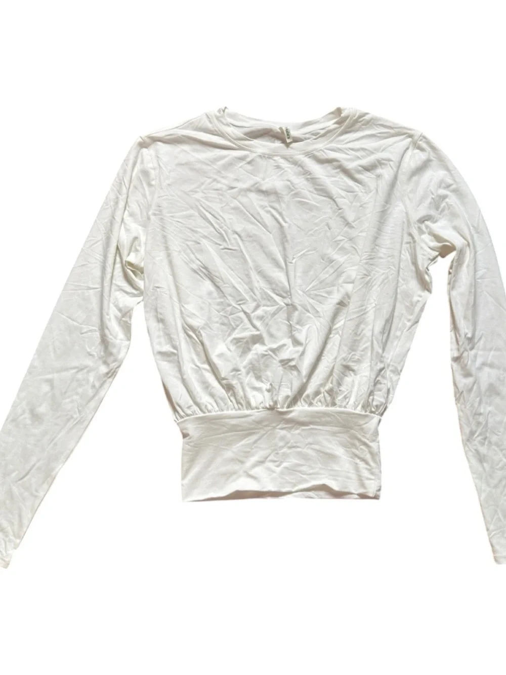 HALARA White Long-Sleeve Cropped Crew Top - Picture 2 of 4